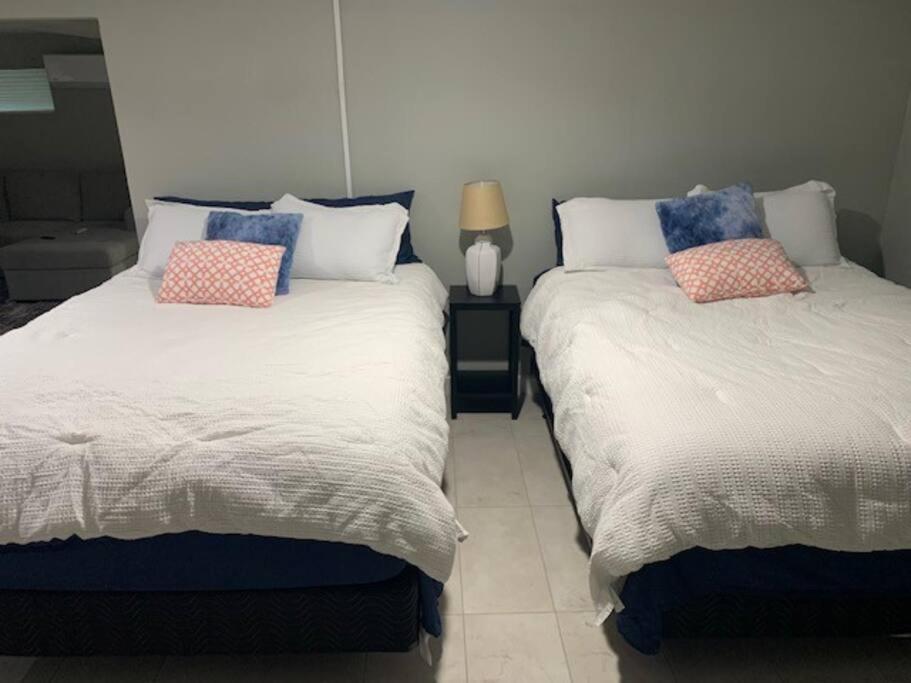 Stylish Basement Studio In Central El Paso - Very Spacious Экстерьер фото