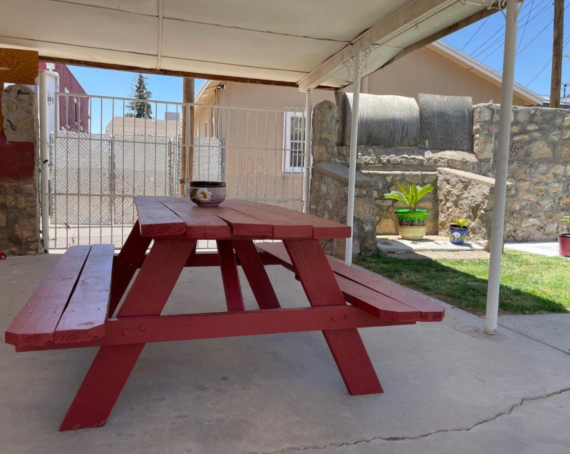 Stylish Basement Studio In Central El Paso - Very Spacious Экстерьер фото